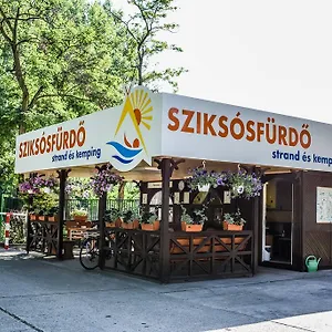  Campsite Sziksosfuerdo Strand Es Kemping